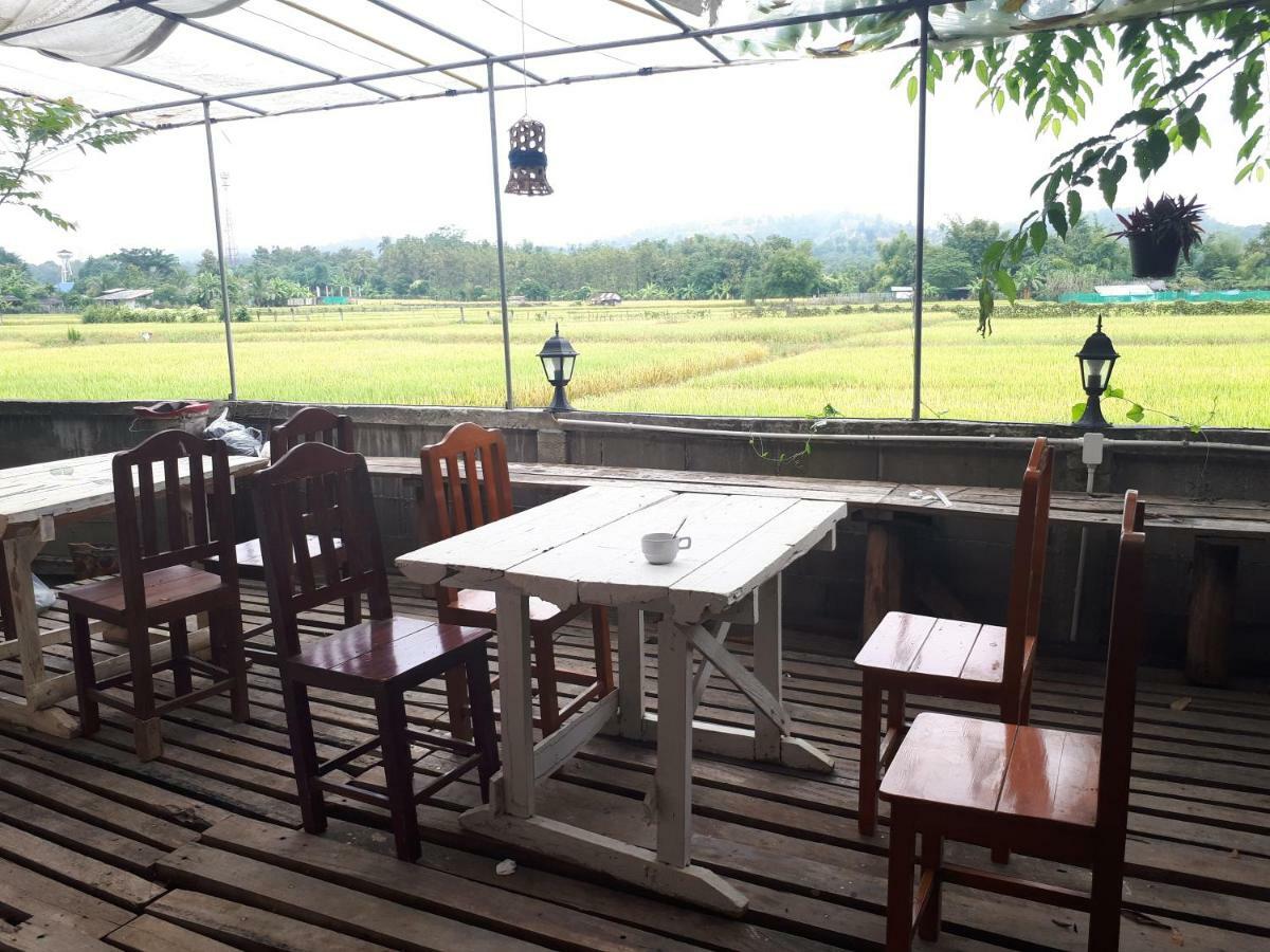 Baan Bar Cafe Hotel Mae Chaem Buitenkant foto