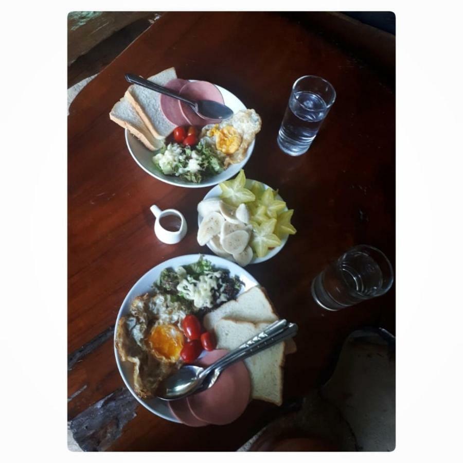 Baan Bar Cafe Hotel Mae Chaem Buitenkant foto